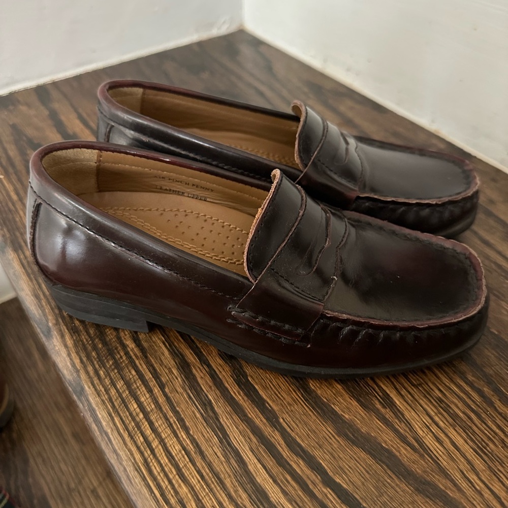 Cole Haan Nike Air Boy's loafer size 13 penny loafer
